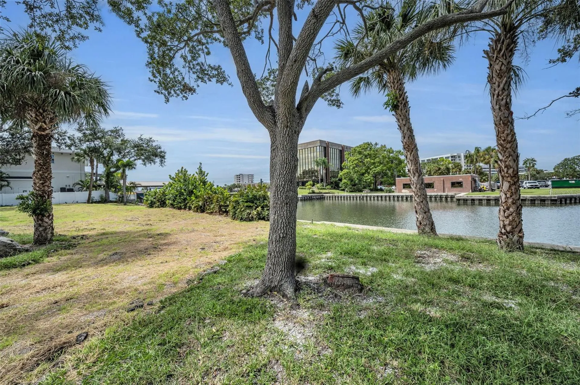 56 Sandpiper Road Tampa FL 33609