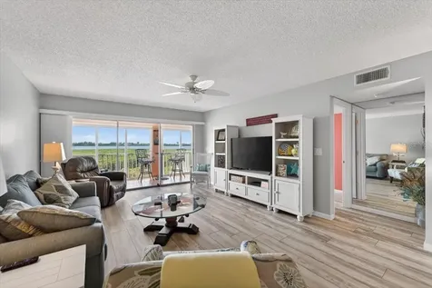 1343 Perico Point Circle Bradenton FL 34209