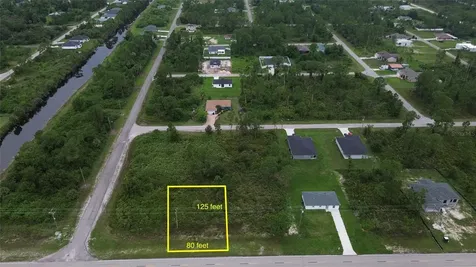 464 Columbus Boulevard Lehigh Acres FL 33974