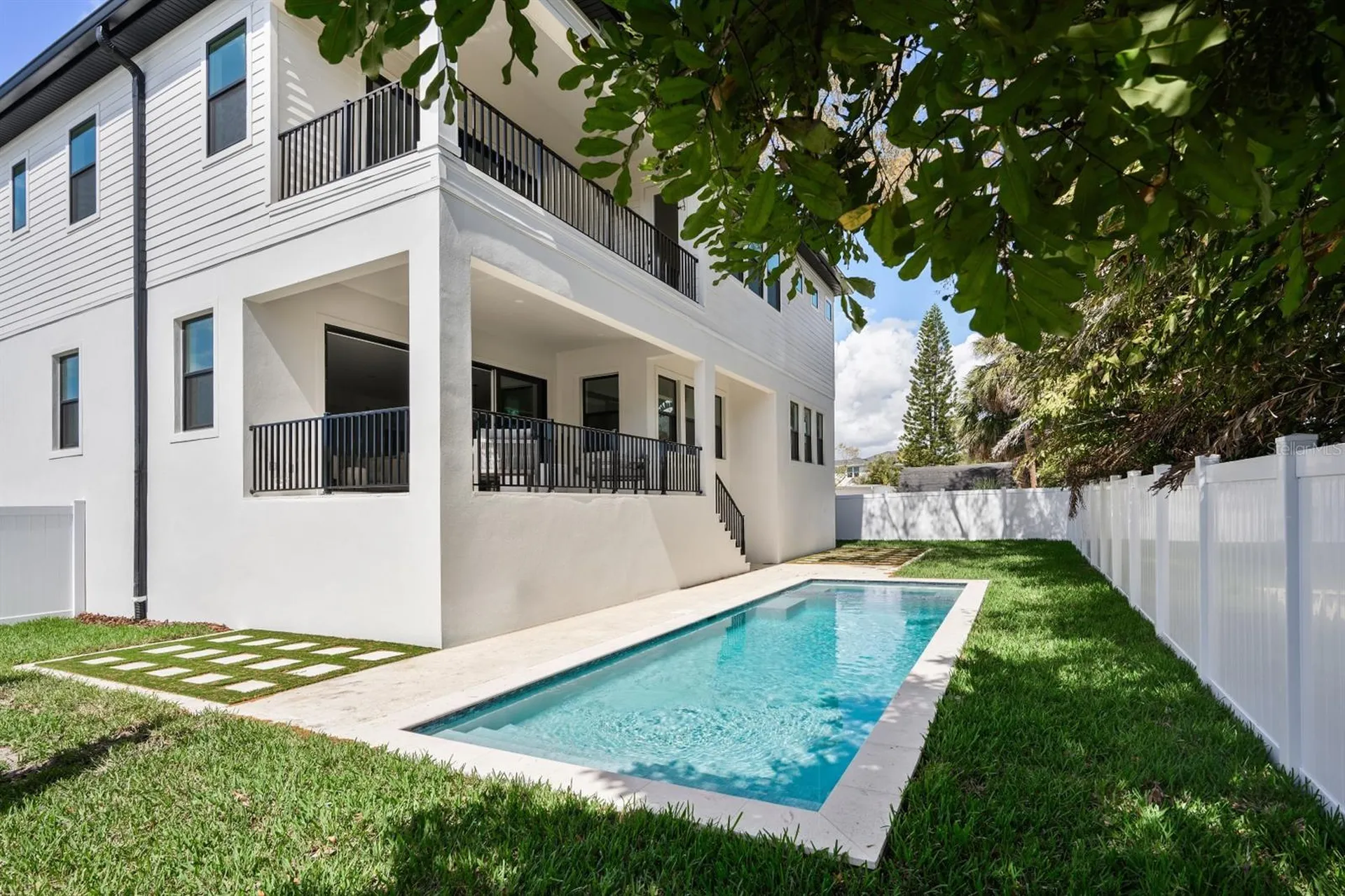 3626 S Belcher Drive Tampa FL 33629