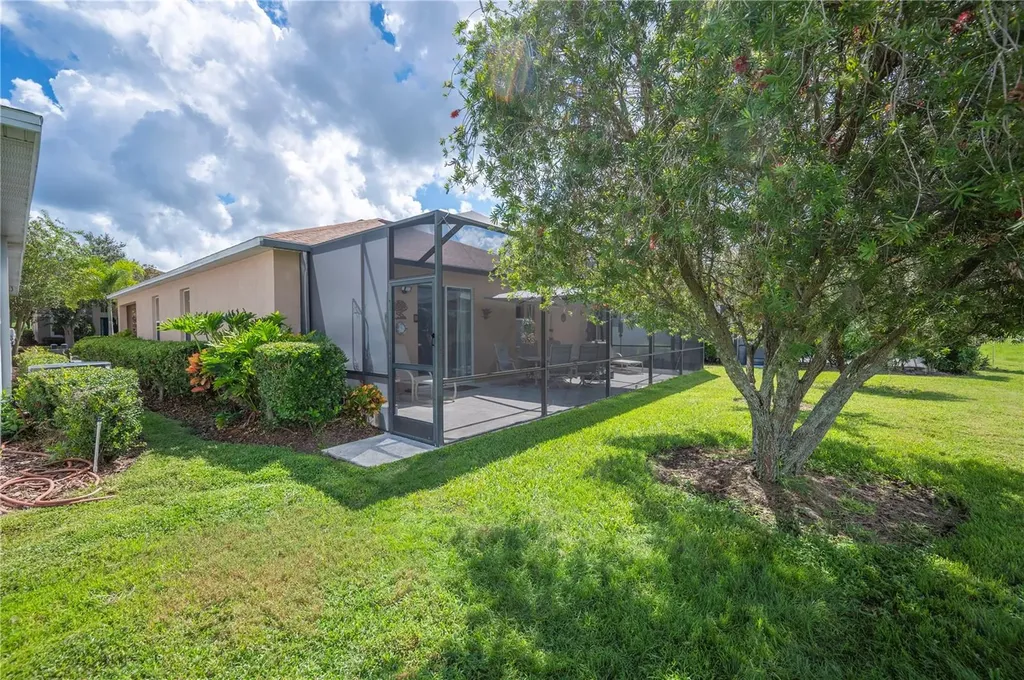 6973 Lake Eaglebrooke Drive Lakeland FL 33813