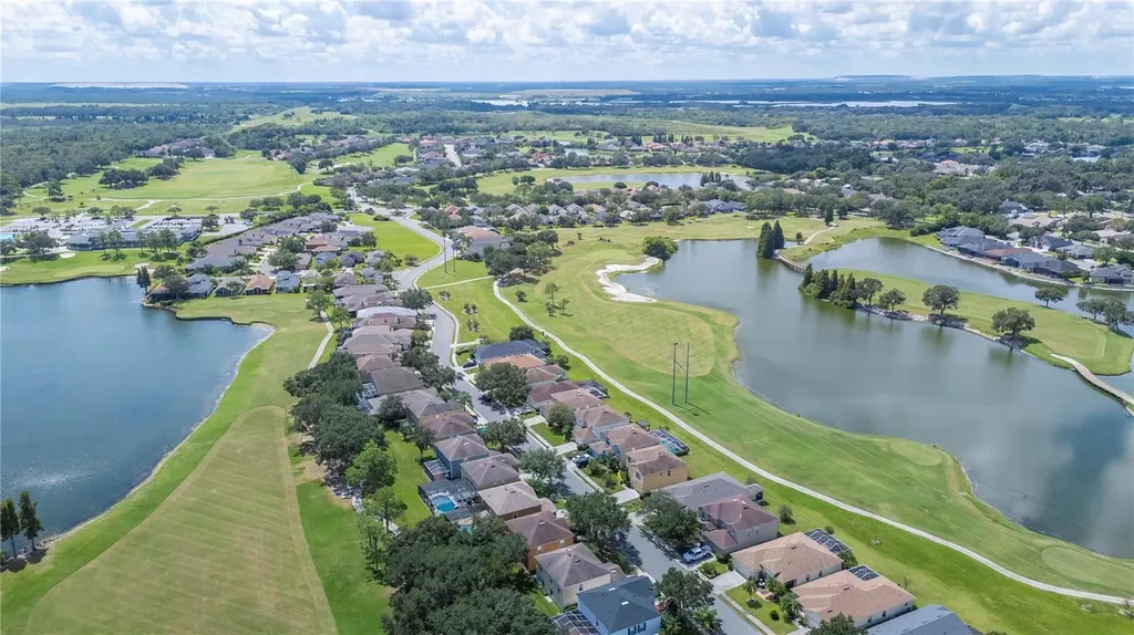 6973 Lake Eaglebrooke Drive Lakeland FL 33813