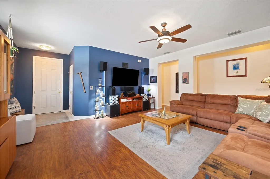 6973 Lake Eaglebrooke Drive Lakeland FL 33813