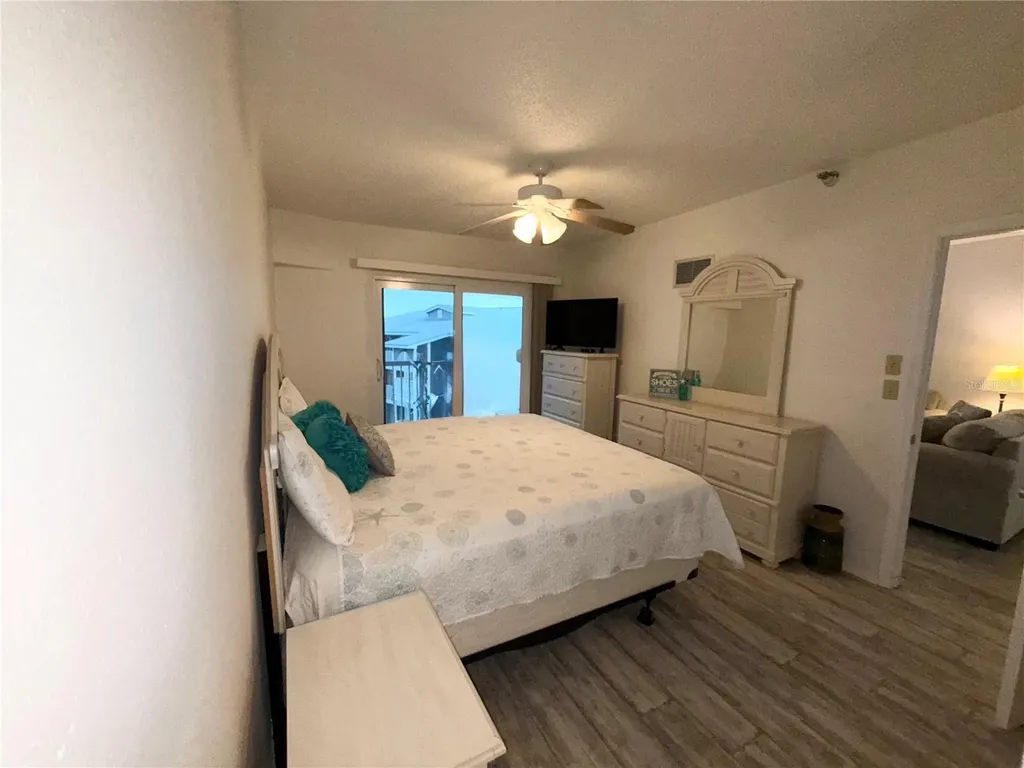 1480 Gulf Boulevard Englewood FL 34223