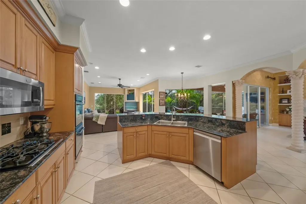 3711 Eagle Hammock Drive Sarasota FL 34240