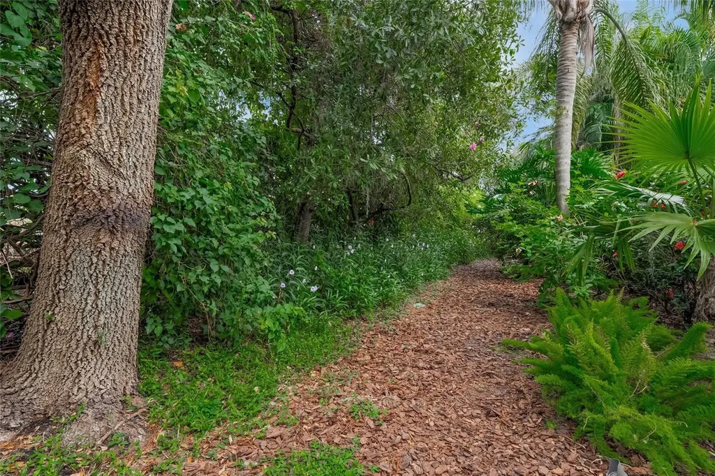 3711 Eagle Hammock Drive Sarasota FL 34240