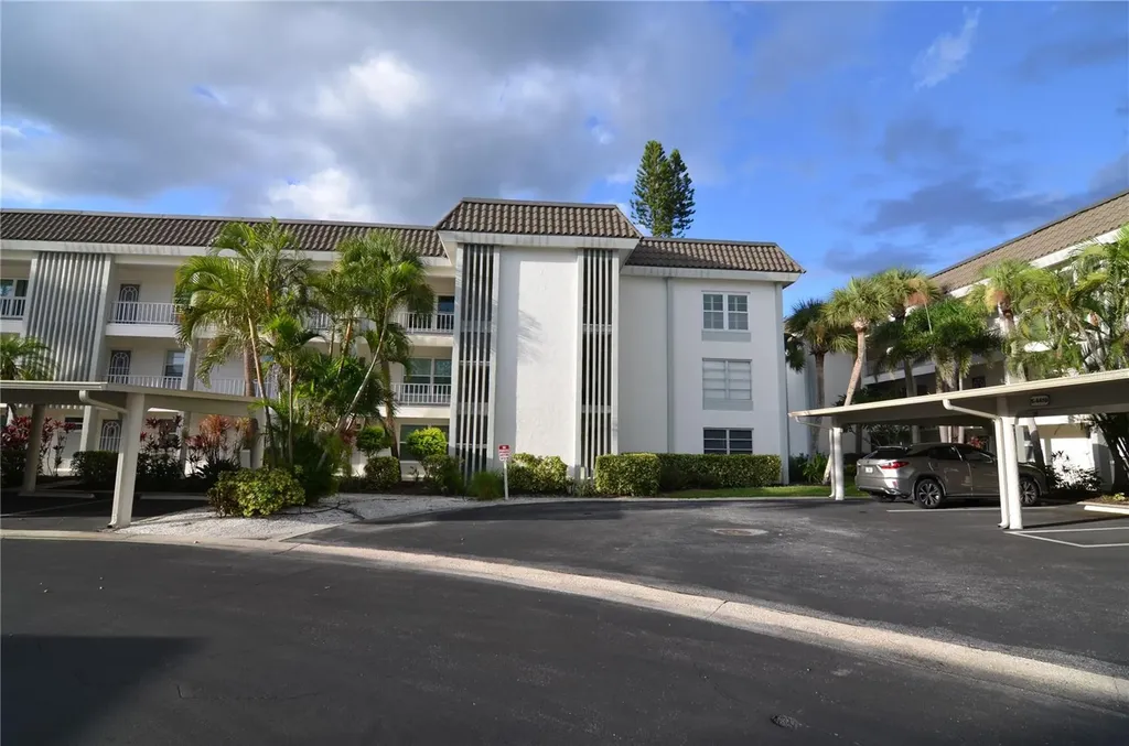 4420 Exeter Drive Longboat Key FL 34228