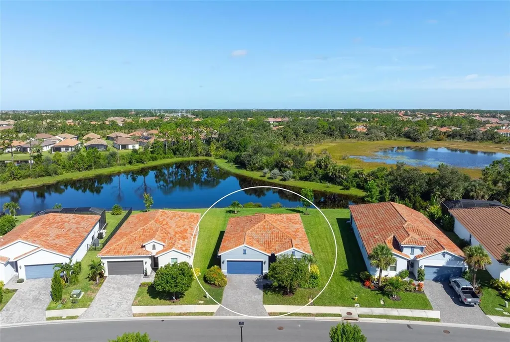 333 Daylily Boulevard Nokomis FL 34275