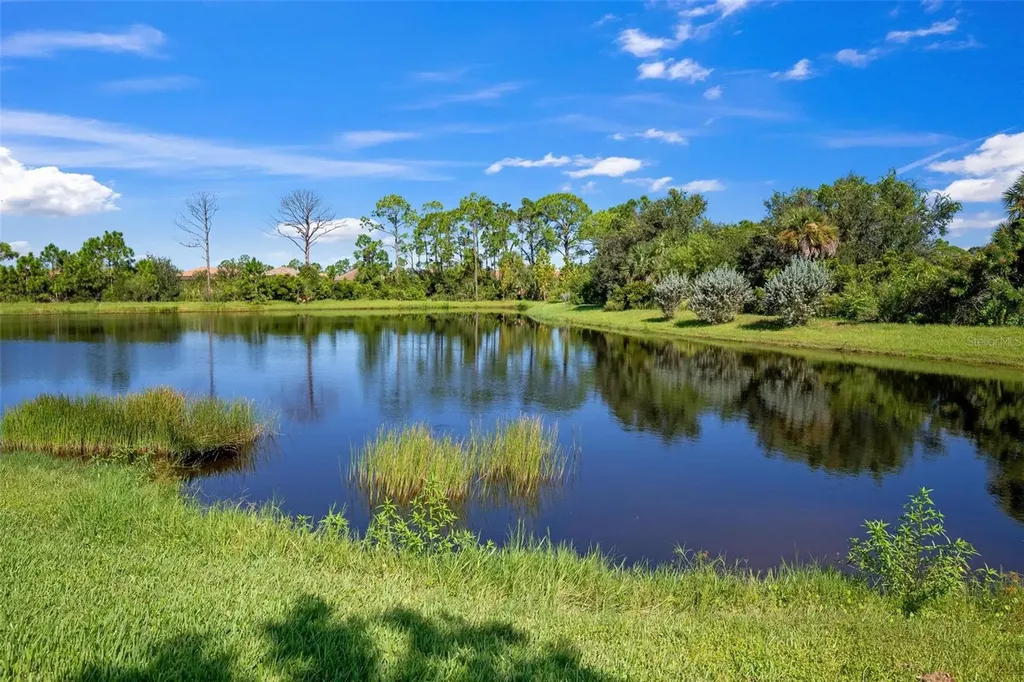 333 Daylily Boulevard Nokomis FL 34275
