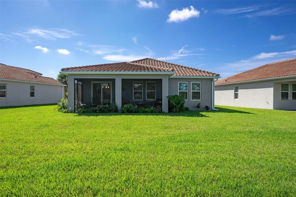 333 Daylily Boulevard Nokomis FL 34275