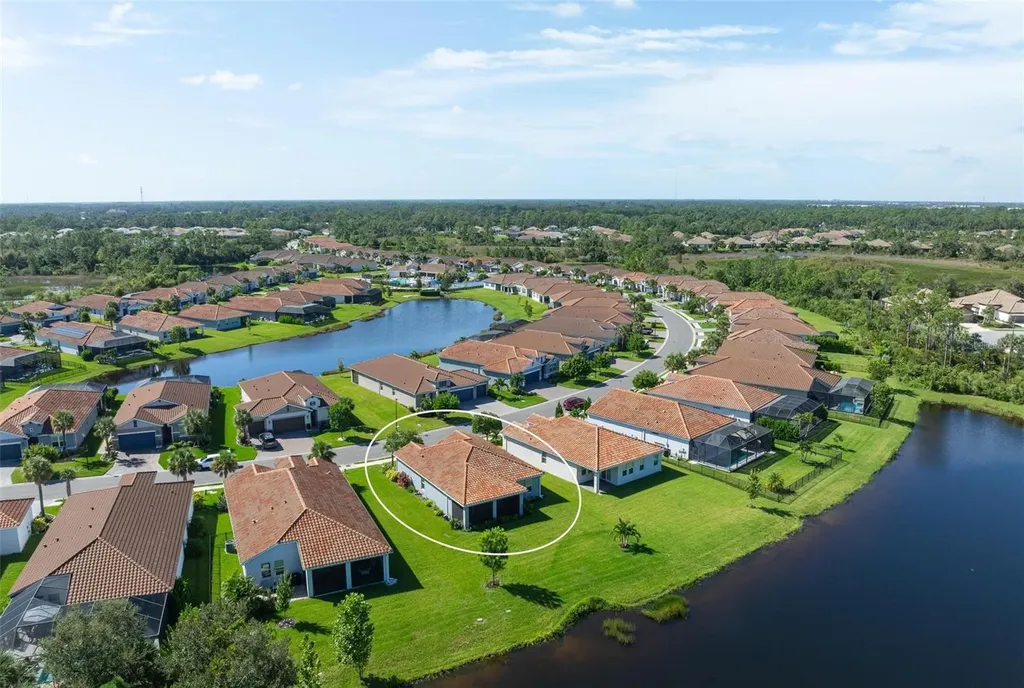 333 Daylily Boulevard Nokomis FL 34275