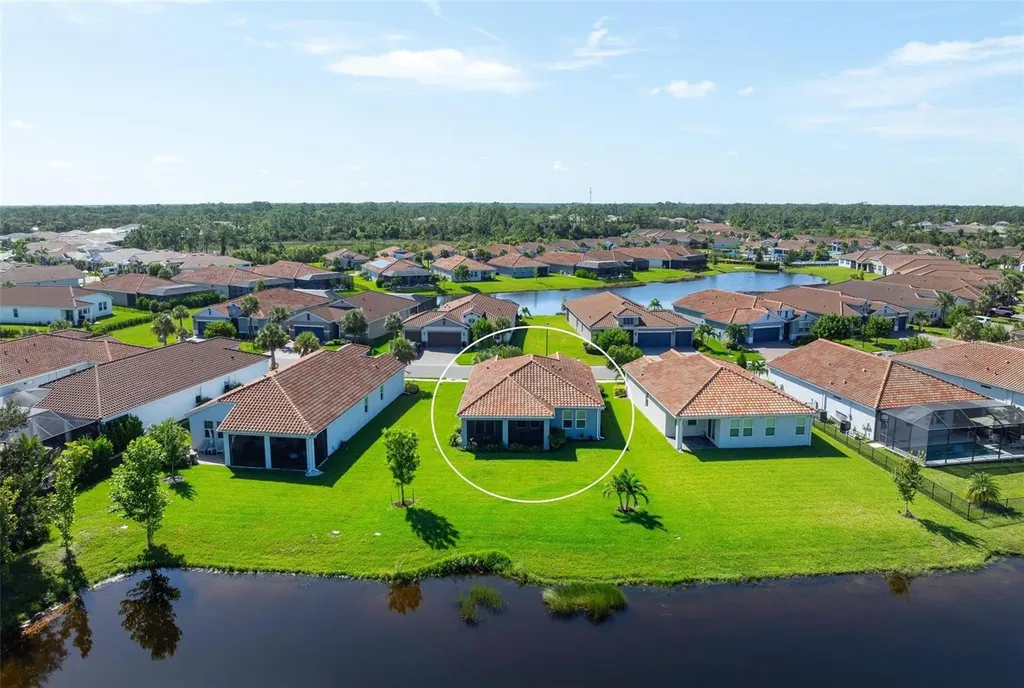 333 Daylily Boulevard Nokomis FL 34275