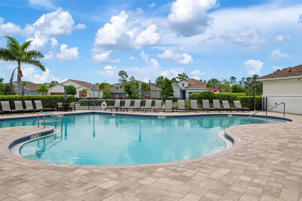 333 Daylily Boulevard Nokomis FL 34275