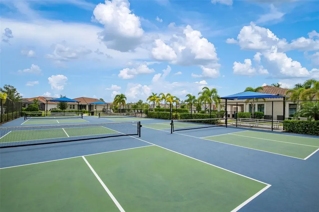 333 Daylily Boulevard Nokomis FL 34275