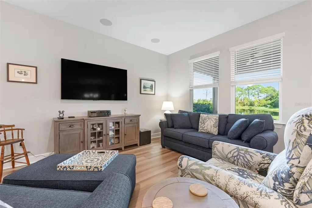 333 Daylily Boulevard Nokomis FL 34275