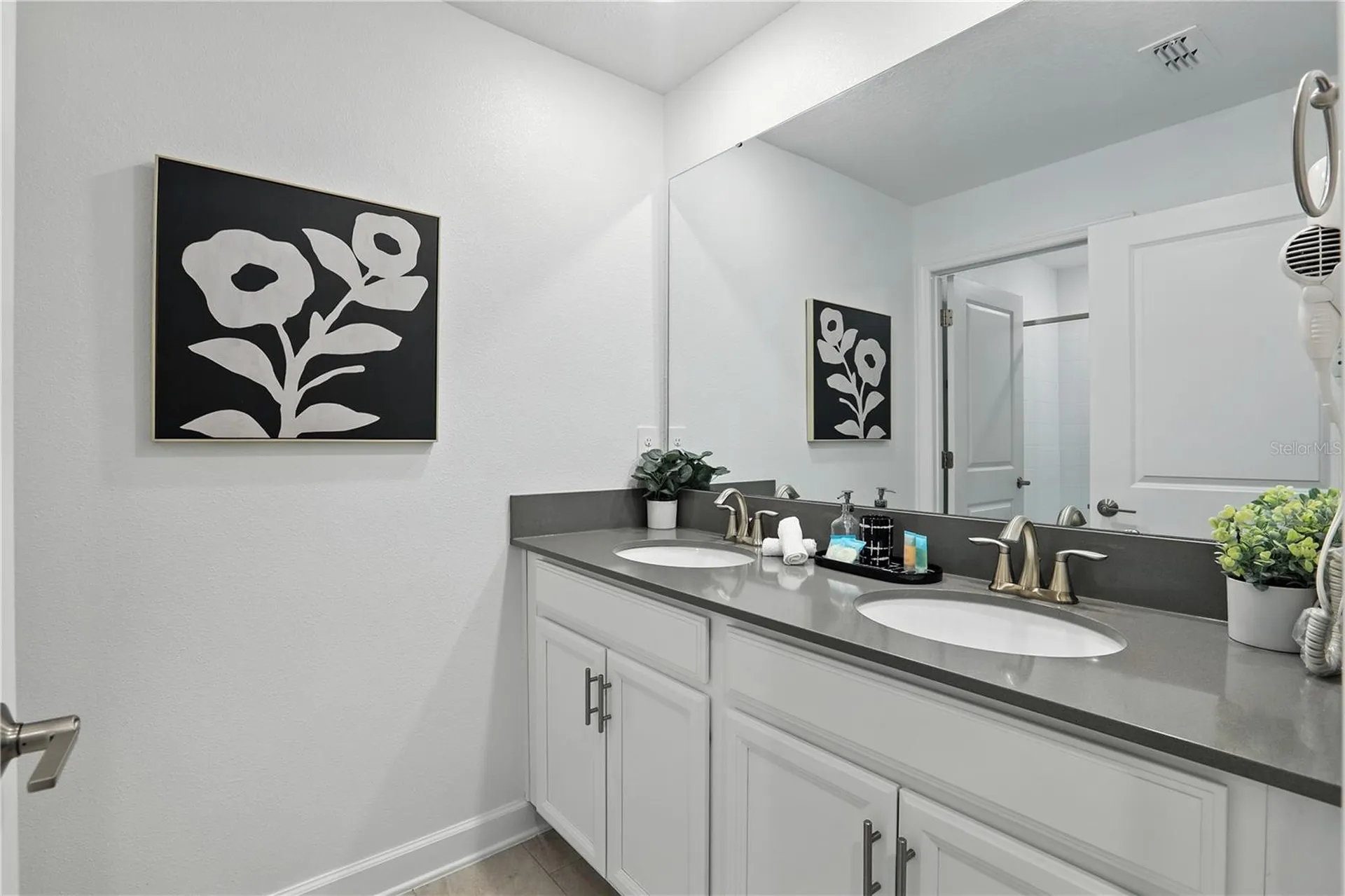 1156 Kingsbarn Street Davenport FL 33896