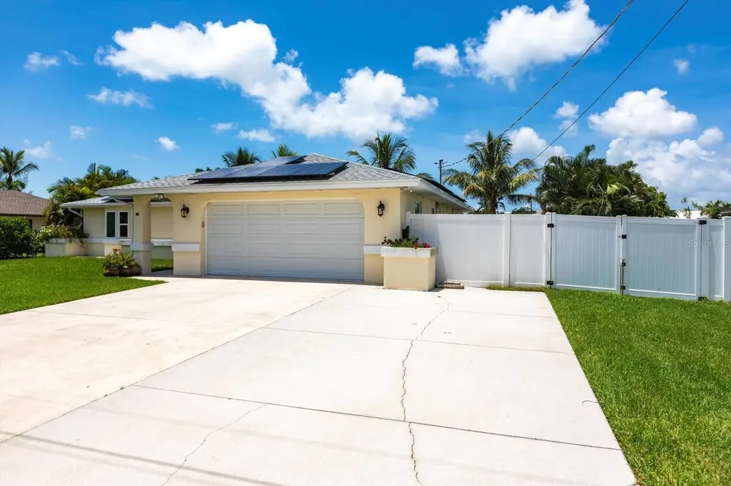 130 Placid Drive Fort Myers FL 33919