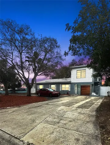 6375 19th Avenue N St Petersburg FL 33710