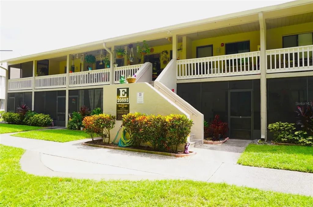 20893 Haulover Cove Lutz FL 33558