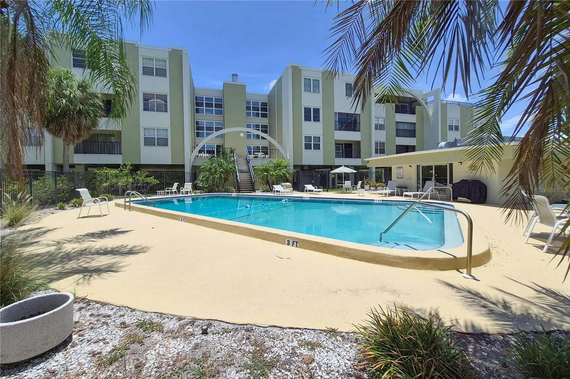 4681 1st Street NE St Petersburg FL 33703