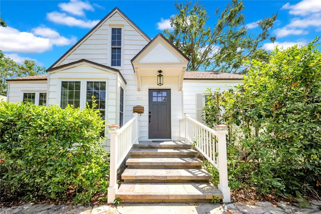 150 23rd Avenue N St Petersburg FL 33704