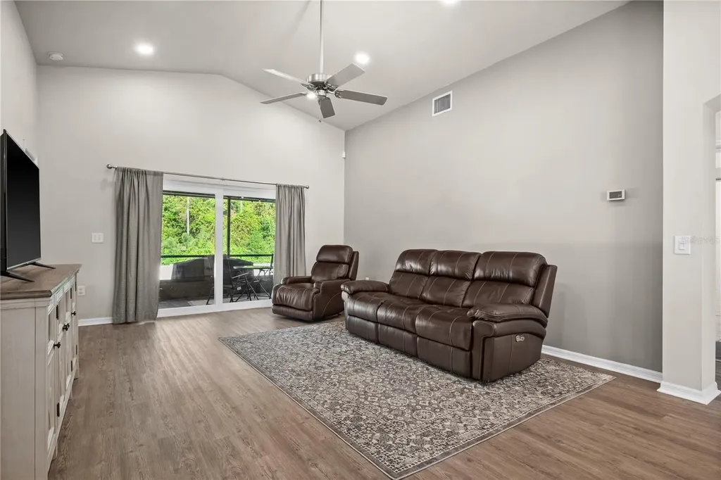 31308 Wrencrest Drive Wesley Chapel FL 33543