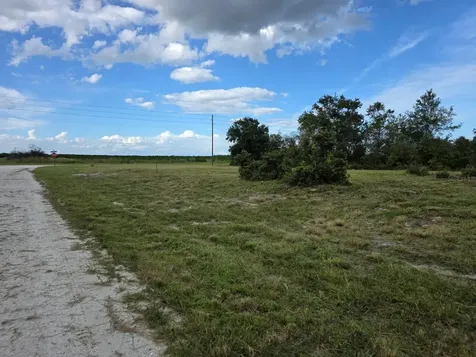 470 N Barrie Road Avon Park FL 33825