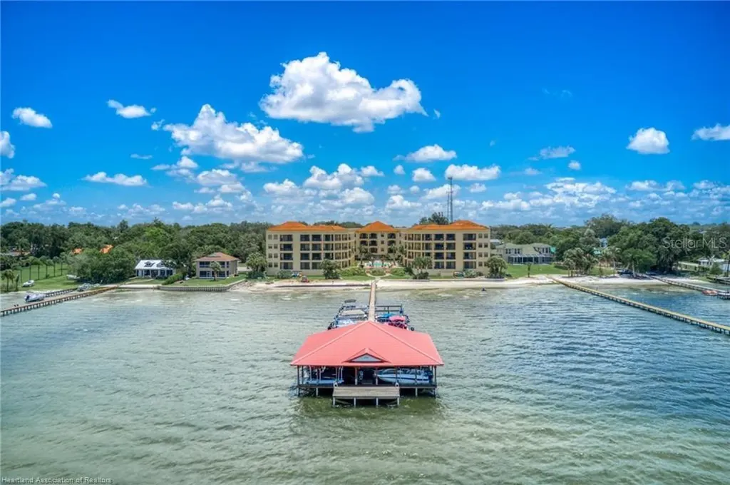 2351 Lakeview Drive Sebring FL 33870