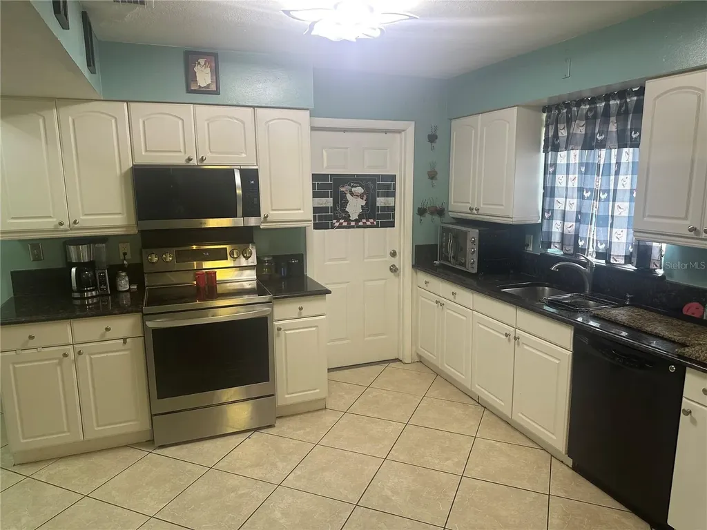 2841 Duncan Street Deltona FL 32738