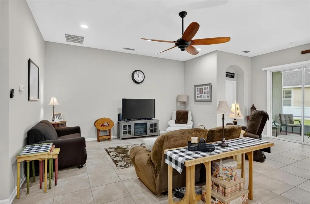 20 Arrowhead Drive Palm Coast FL 32137