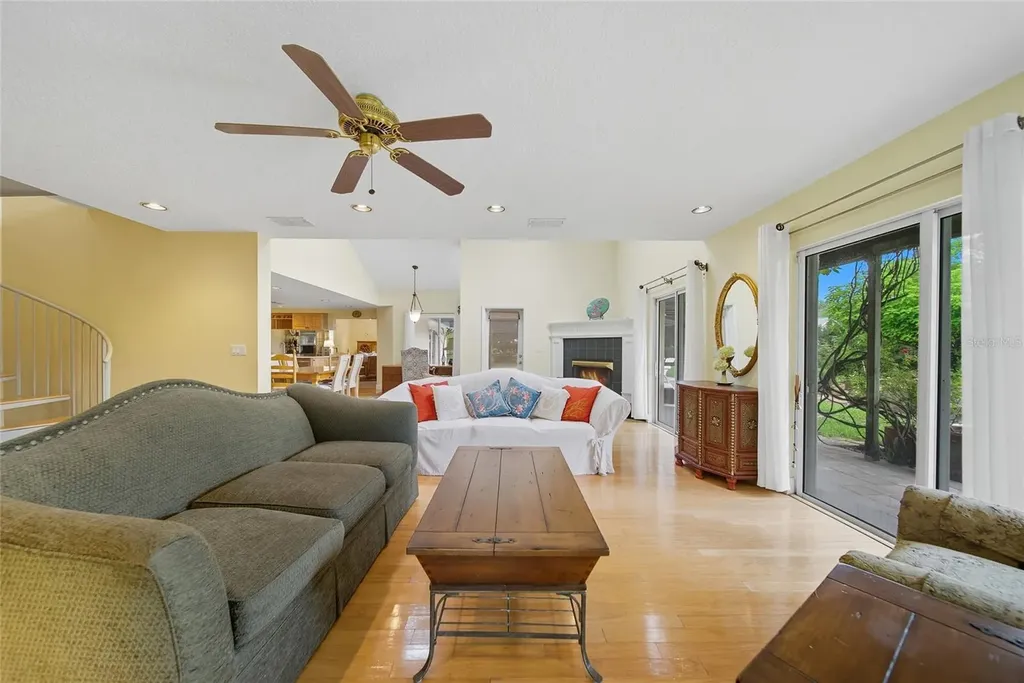 15507 N Himes Avenue Tampa FL 33618
