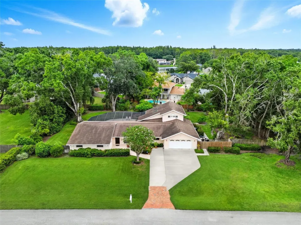15507 N Himes Avenue Tampa FL 33618