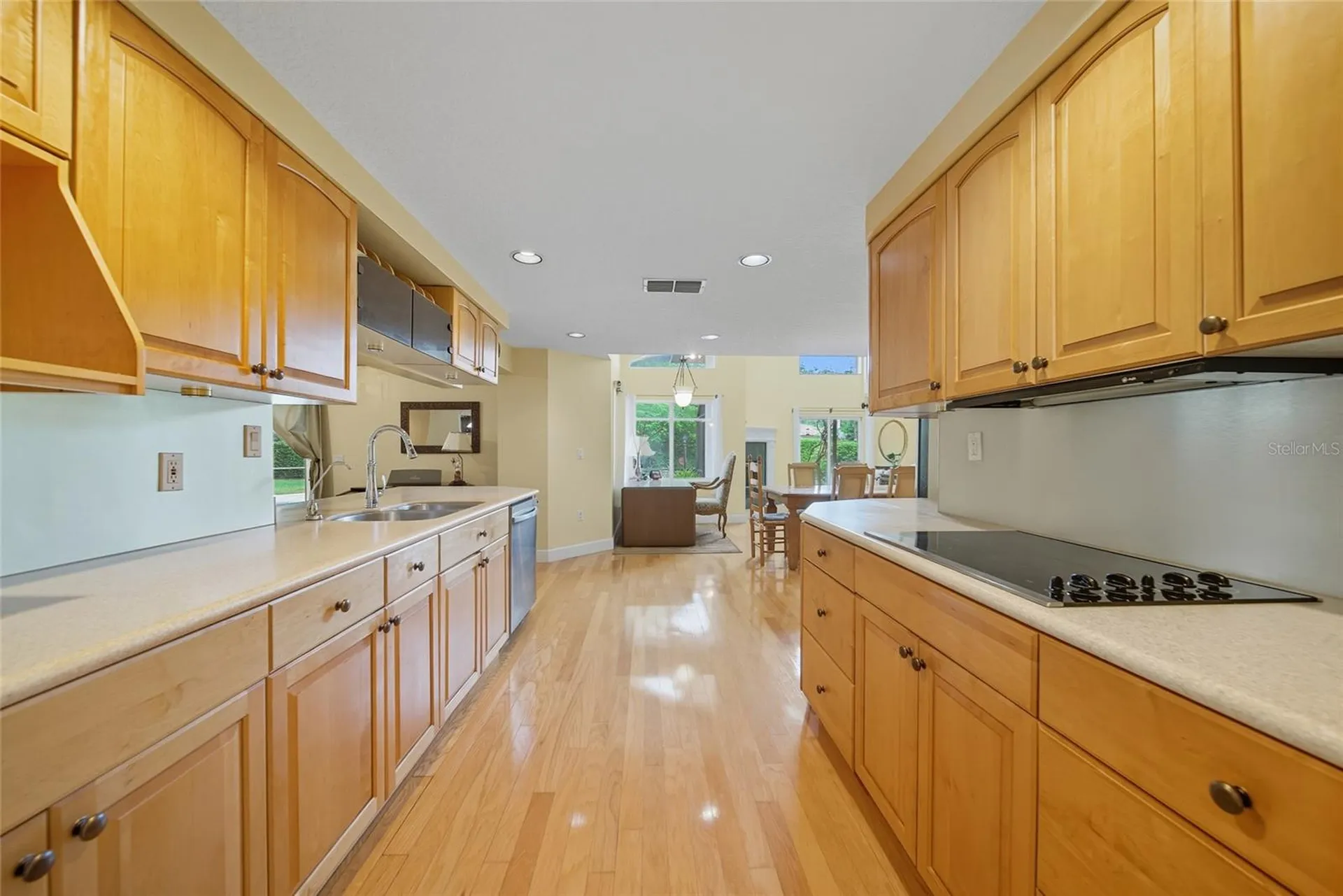 15507 N Himes Avenue Tampa FL 33618
