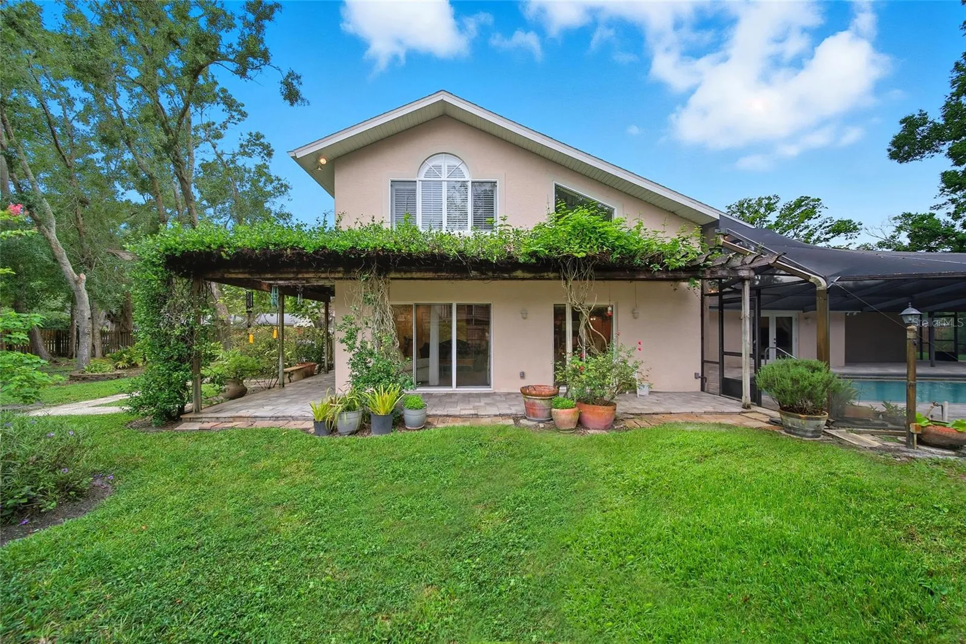 15507 N Himes Avenue Tampa FL 33618