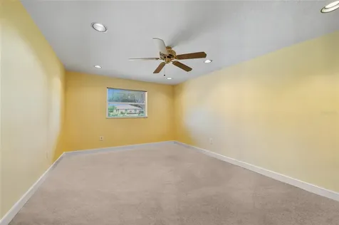 15507 N Himes Avenue Tampa FL 33618