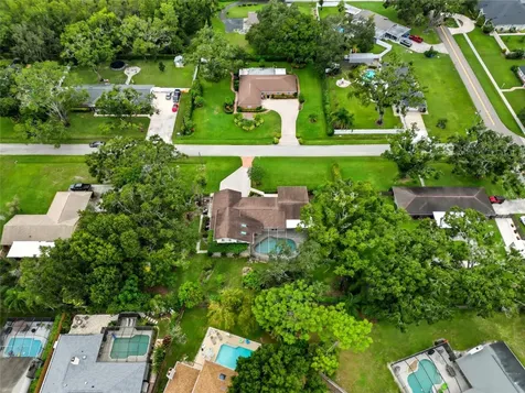 15507 N Himes Avenue Tampa FL 33618