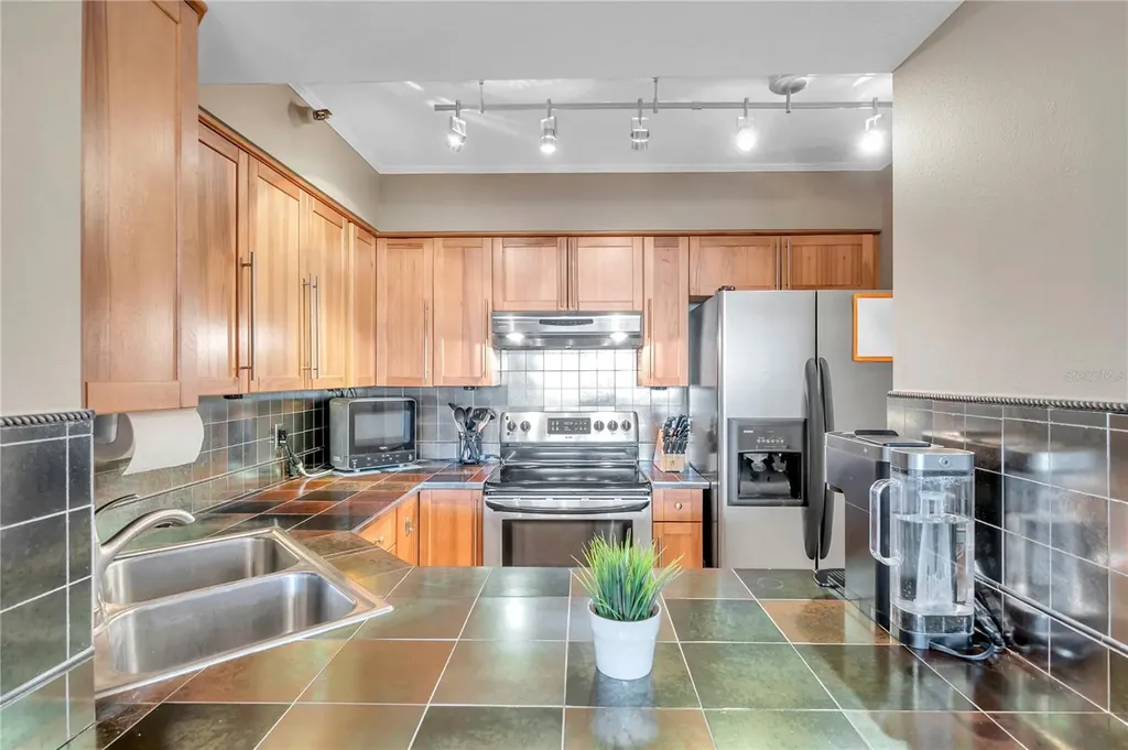 2333 Feather Sound Drive Clearwater FL 33762