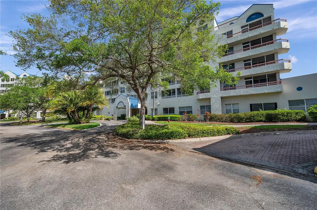 2333 Feather Sound Drive Clearwater FL 33762
