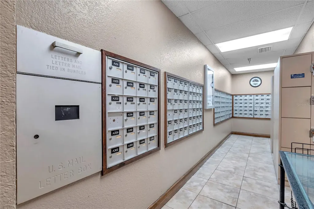 2333 Feather Sound Drive Clearwater FL 33762