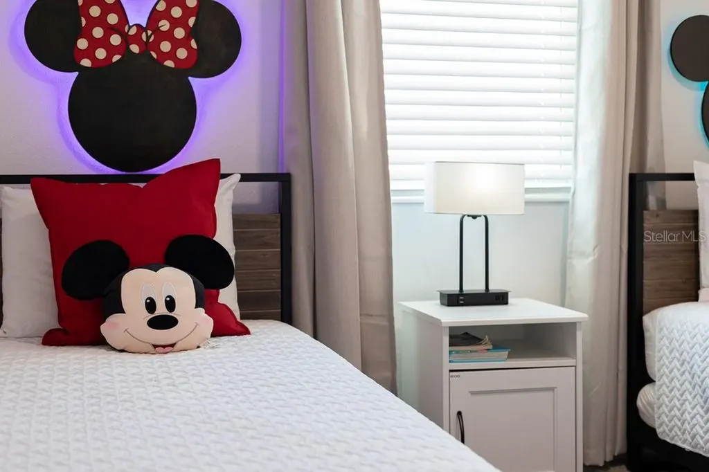 9327 Sommerset Hills Drive Davenport FL 33896