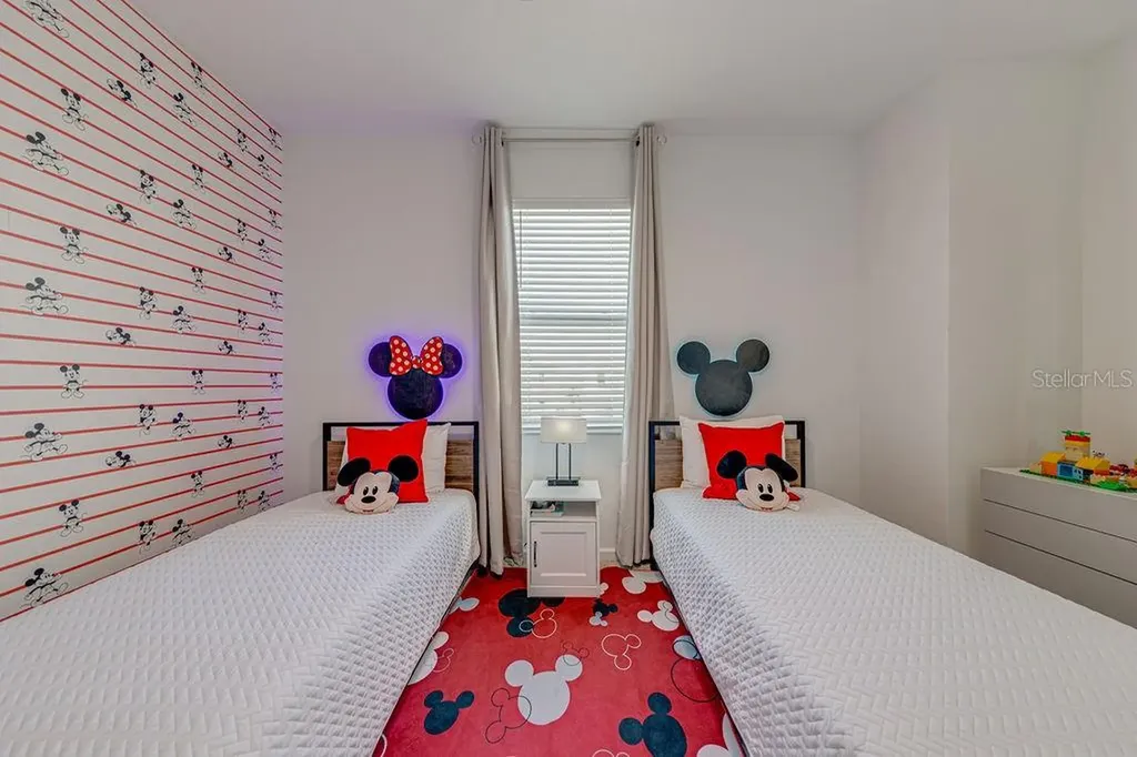 9327 Sommerset Hills Drive Davenport FL 33896