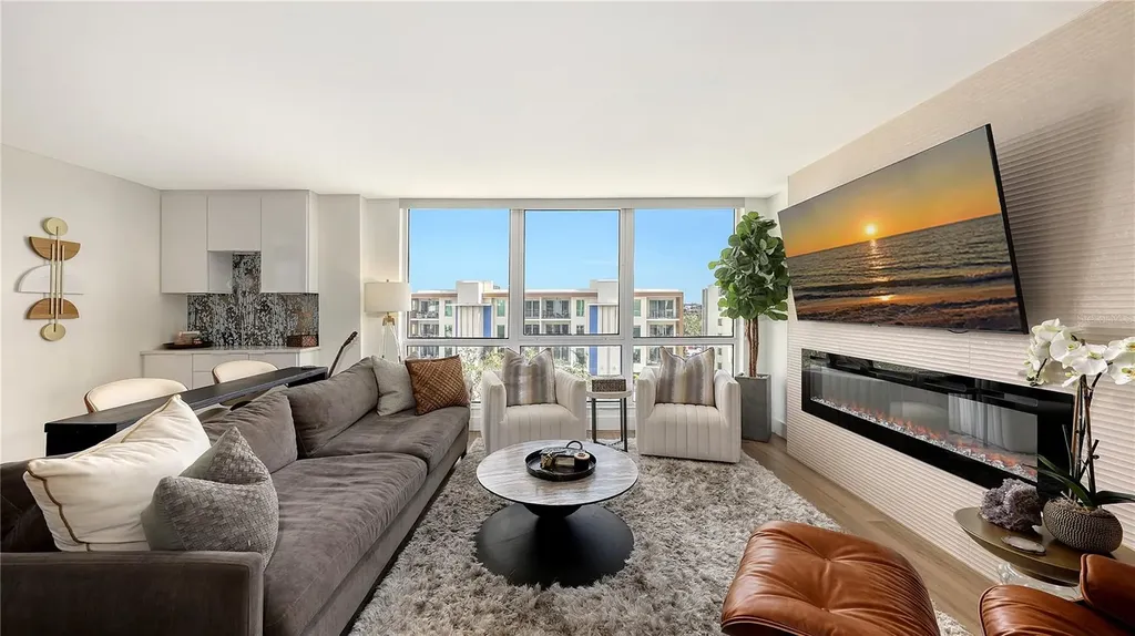 707 S Gulfstream Avenue Sarasota FL 34236