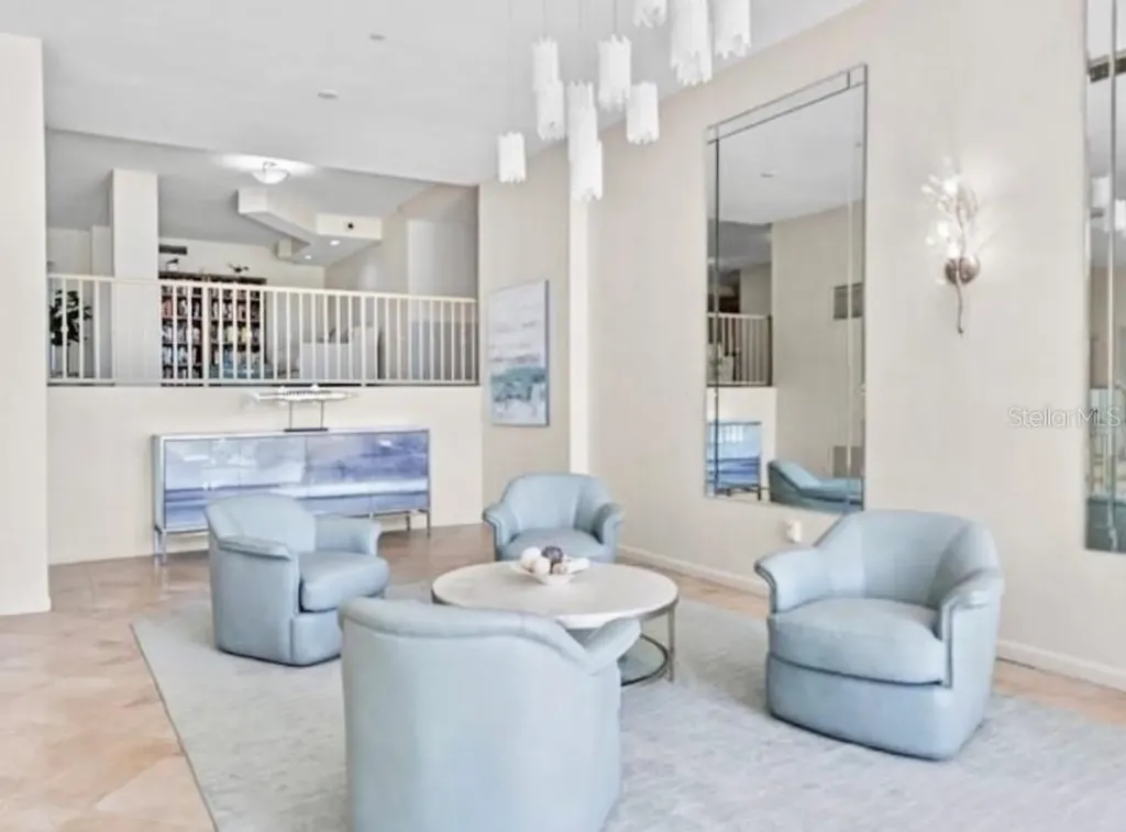 707 S Gulfstream Avenue Sarasota FL 34236