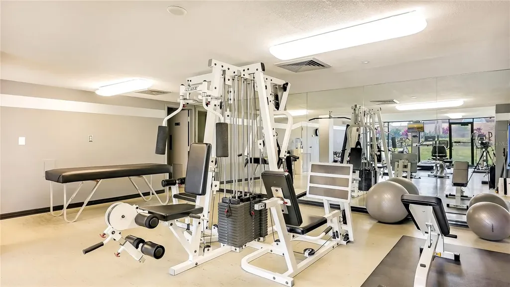 707 S Gulfstream Avenue Sarasota FL 34236