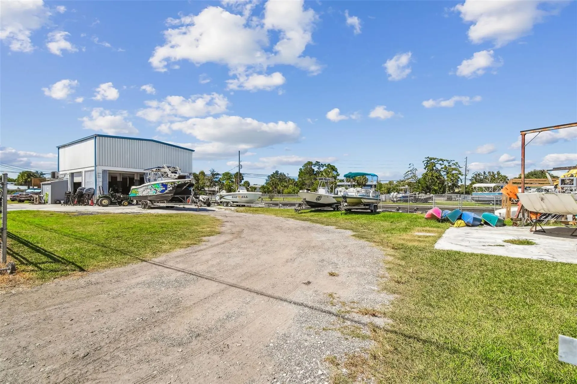 7154 Shoal Line Boulevard Weeki Wachee FL 34607