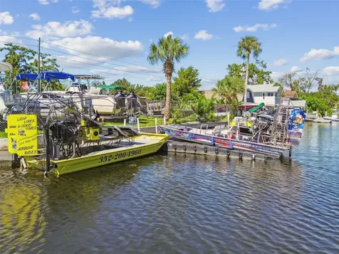 7154 Shoal Line Boulevard Weeki Wachee FL 34607