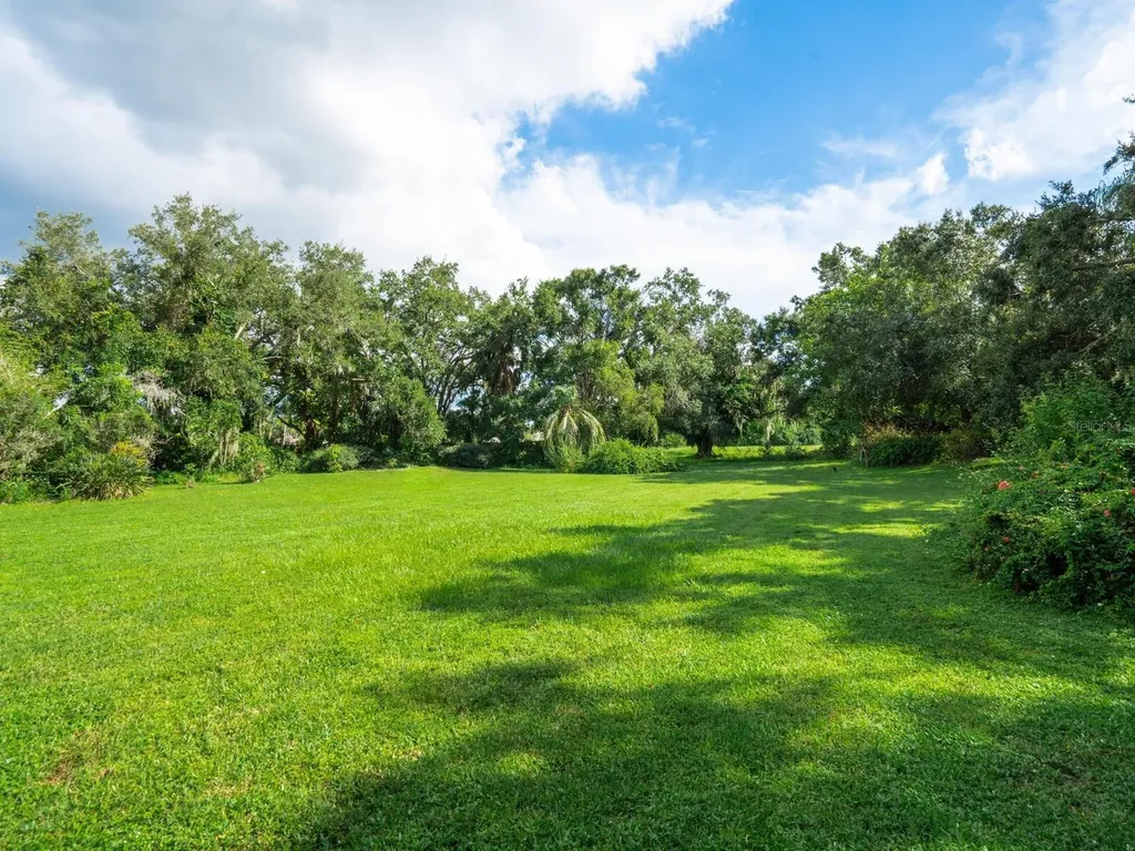 4626 Hadfield Drive Sarasota FL 34235