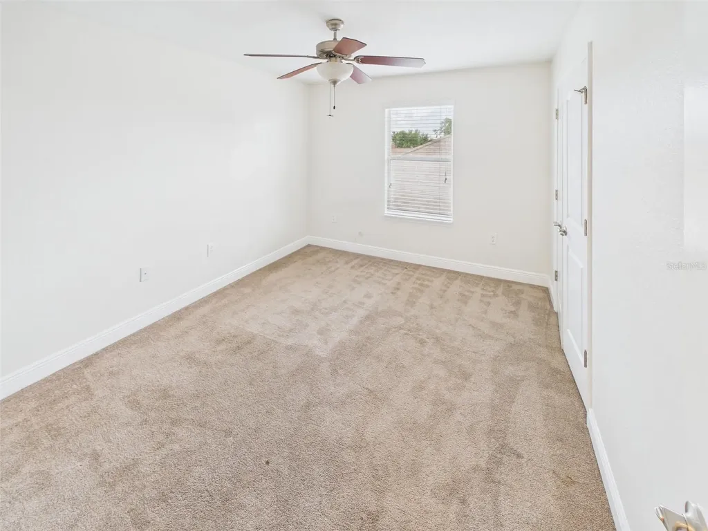 14211 Edinburgh Moor Drive Wimauma FL 33598