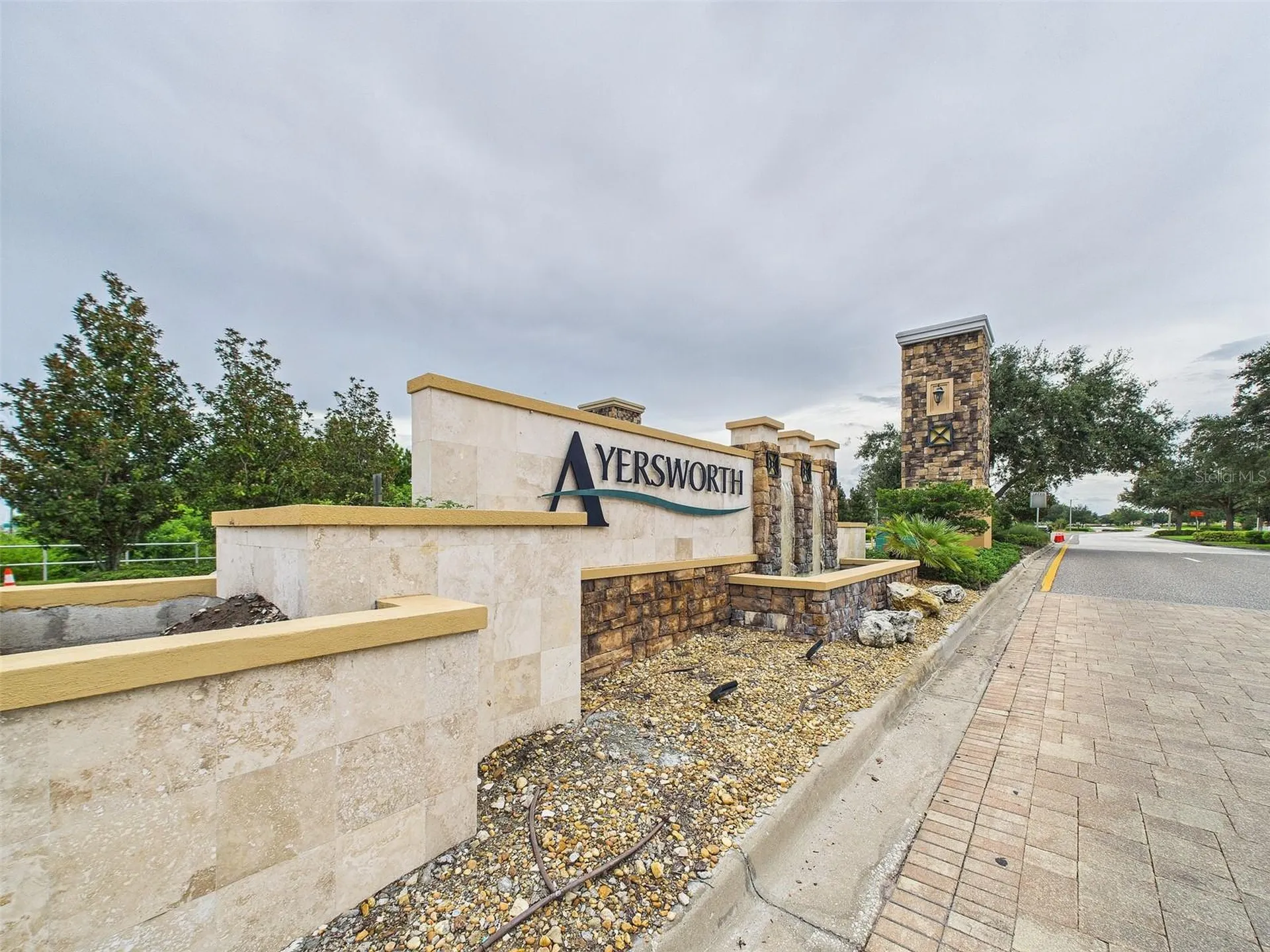 14211 Edinburgh Moor Drive Wimauma FL 33598