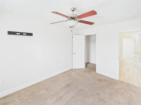 14211 Edinburgh Moor Drive Wimauma FL 33598